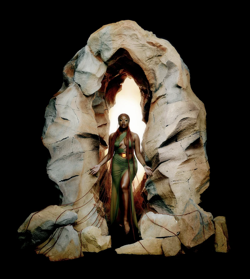 IZA — AFRODHIT — image 3